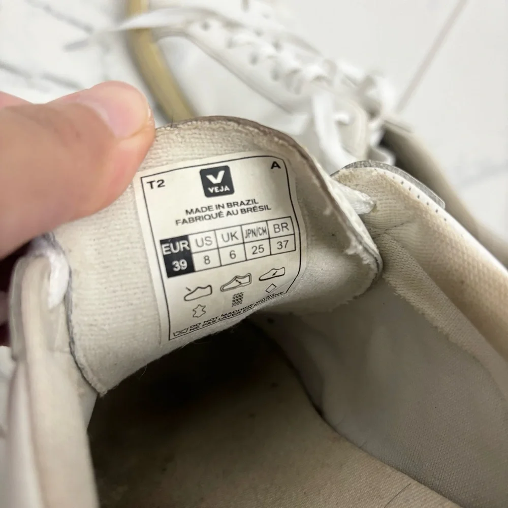Veja Leather Sneakers Womens 8 White Lace Up Casual